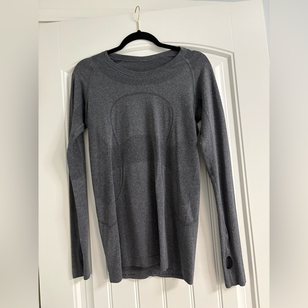 Lululemon long-sleeve swiftly tech grey